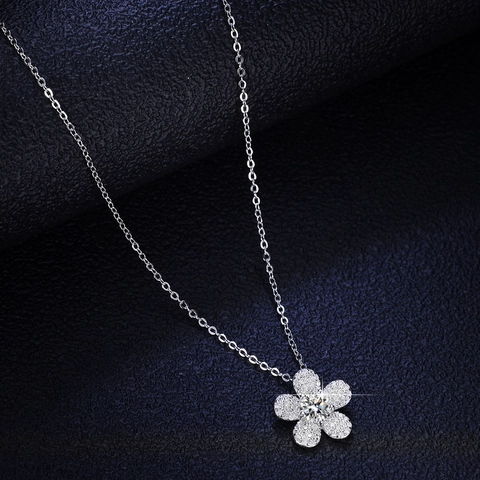 Collar con Colgante de Flor de Camelia de Plata de Ley 925 Cadena de Clavícula Elegante de Moissanita Circonia Regalo de Joyería para Mujer
