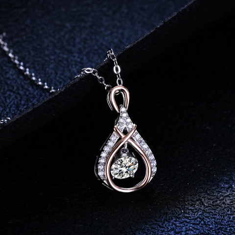 925 Sterling Silver Moissanite Pendant Necklace Elegant Teardrop Heart Design Moving Stone Jewelry For Women Anniversary Gift