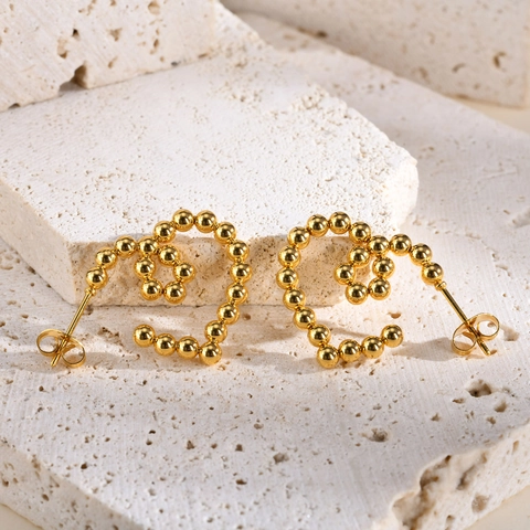 Orecchini a Bottone a Cuore in Acciaio Inossidabile Oro Design Cavo Perlato Moda Accessori per Gioielli Delicati a Forma di C Donna