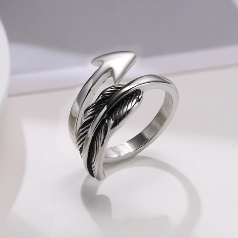 Anillo Abierto de Flecha de Pluma de Acero Inoxidable Vintage para Hombre Anillo de Dedo de Hoja Retro Punk Ajustable