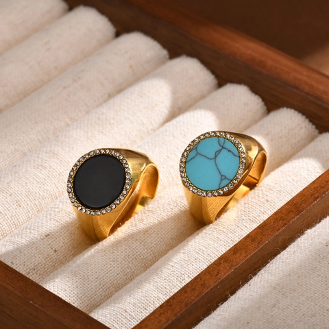 Vintage Stainless Steel Signet Ring For Women Gold Plated Agate Turquoise Inlay Rhinestone Pave Round Fashion Commuter Jewelry Gift