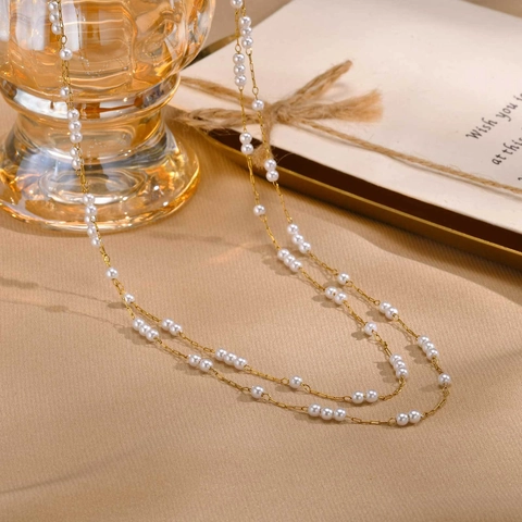 Elegante Collana a Doppio Strato in Acciaio Inossidabile Placcato Oro Con Perle Bianche Imitazione Gioielli a Catena Multistrato per Donna Accessorio di Moda
