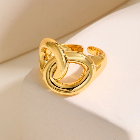 Moderno Anello Aperto a Doppi Cerchi Intrecciati per Donna in Rame Placcato Oro Regolabile Geometrico Anello a Infinito
