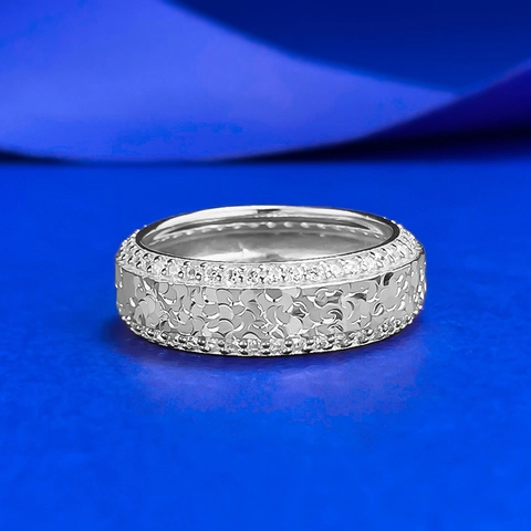 Anello a Fascia Larga in Argento Sterling 925 per Donna Placcato Oro Argento Texture Martellata Strass Intarsiato Gioielli