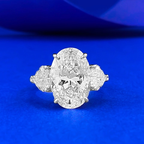 Anello di Lusso in Argento Sterling 925 con Strass Taglio Ovale Tre Pietre per Donna Elegante Moda Fidanzamento Matrimonio Gioielli