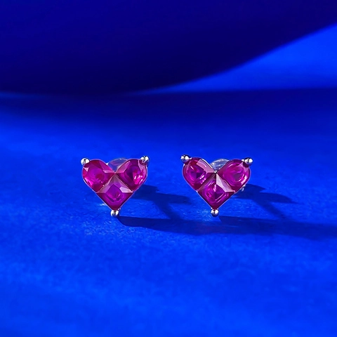 Boucles d'Oreilles Clous Mini Cœur en Argent Sterling S925 pour Femmes Incrusté de Strass Rouge Bijoux de Mode Cadeau