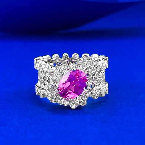 Luxury 925 Sterling Silver Ring For Women Oval Pink Gemstone Hollow Lace Inlaid Rhinestone Banquet Wedding Jewelry Accessory