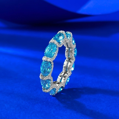 Luxury 925 Sterling Silver Eternity Ring For Women Sky Blue Oval Rhinestone Inlaid Pave Wedding Band Statement Finger Ring