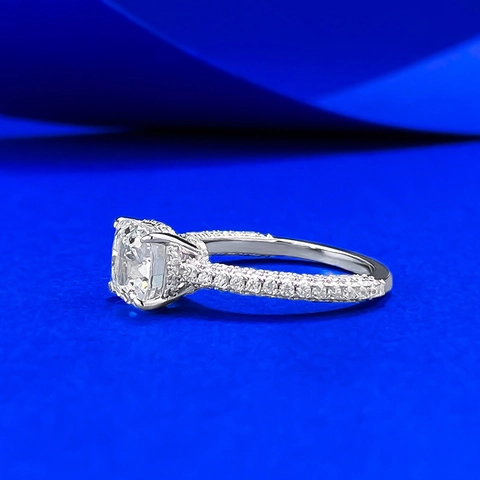 Luxury 925 Sterling Silver Radiant Cut Rhinestone Ring Elegant Pave Inlaid Engagement Band For Women Fine Jewelry