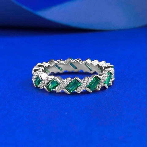 925 Sterling Zilver Smaragd Geslepen Groen Wit Strass Eternity Ring Voor Dames Kruis Ingelegde Geometrische Sieraden Voor Feest