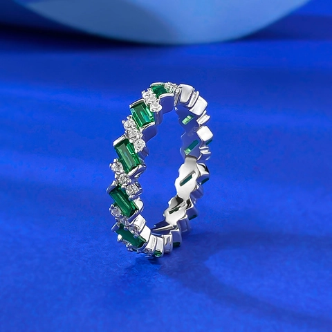 925 Sterling Zilver Smaragd Geslepen Groen Wit Strass Eternity Ring Voor Dames Kruis Ingelegde Geometrische Sieraden Voor Feest