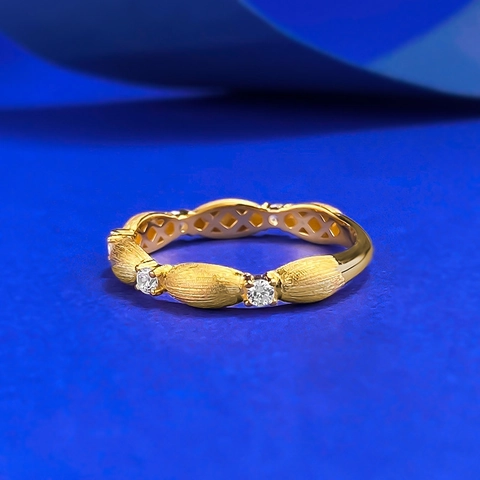 Anello S925 in Argento Sterling Placcato Oro Artigianato Italiano per Donna Struttura Spazzolata Strass Anello Geometrico Gioielli
