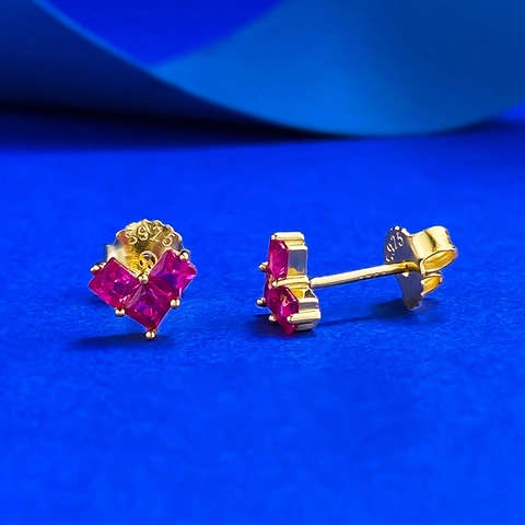 Elegante 925 Sterlingsilber Herzförmige Rote Strass Ohrstecker Gold Vergoldet Mode Minimalistischer Schmuck Für Damen