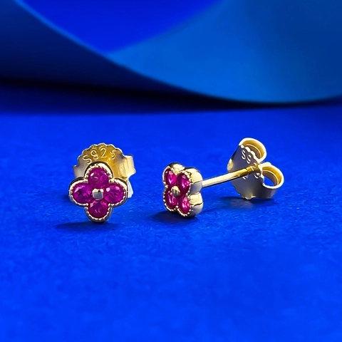 925 Sterlingsilber Rote Strass Vierblättriges Kleeblatt Ohrstecker Vergoldet Blumen Schmuck Für Damen Elegantes Tägliches Geschenk