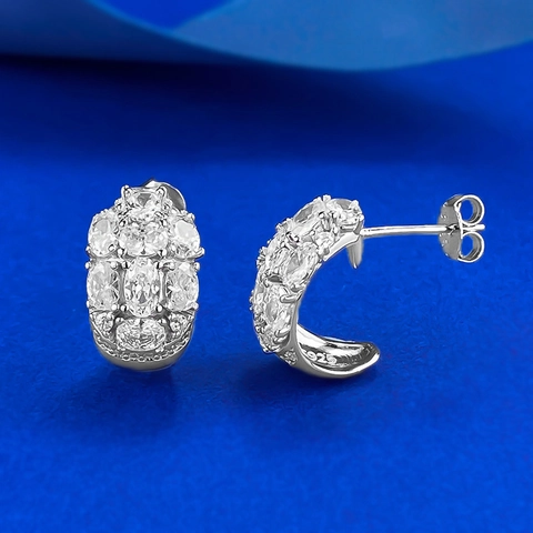 Boucles d'Oreilles Clous en Argent Sterling 925 avec Zirconia Ovale pour Femmes Bijoux Géométriques Incrustés Rétro Européens