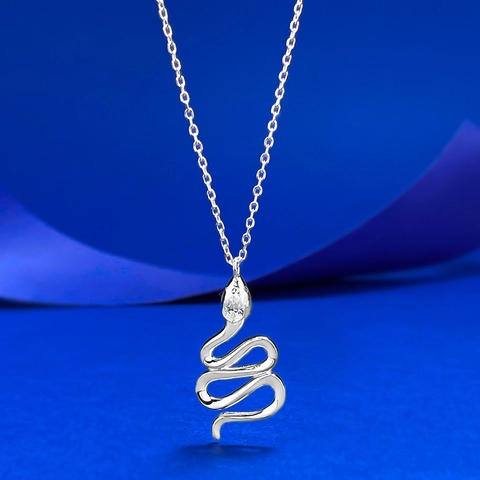 Luxury 925 Sterling Silver Snake Pendant Necklace With Inlaid Rhinestone Water Drop Gemstone Fashion Jewelry Gift For Women