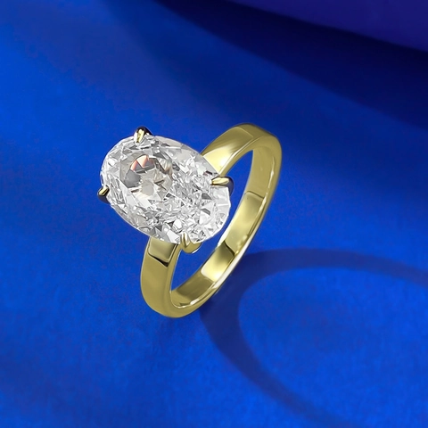 Lussuoso Anello in Argento Sterling 925 Con Strass Taglio Ovale Per Donna Placcato Oro Montatura a Quattro Griffe Gioielli Moda