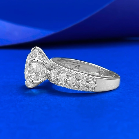 Anillo de Plata de Ley 925 Clásico con Diamante de Imitación de Corte Redondo para Mujer Elegante Engaste de Seis Garras Anello Joyería