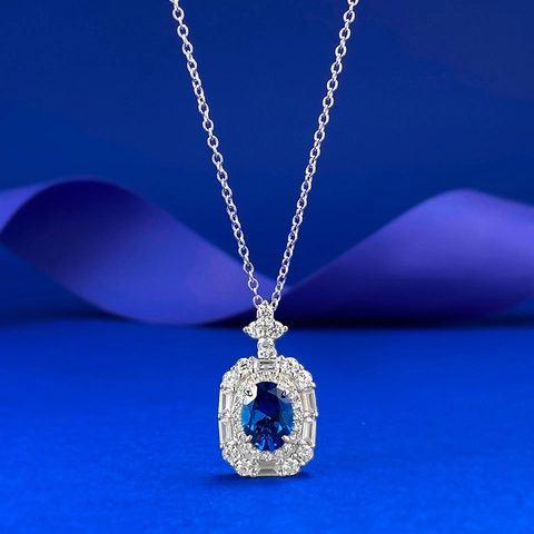 Collana con Pendente in Argento Sterling S925 Gemma Ovale Blu Zaffiro per Donna Gioielli con Catena a Clavicola con Strass Halo