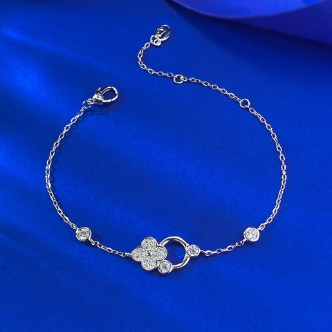 Bracciale a Quadrifoglio a Forma di Cuore in Argento Sterling 925 per Donna Catena Regolabile Strass Intarsiato Gioielli di Moda Regalo Elegante
