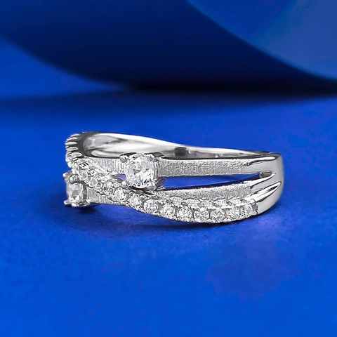 Anello Moda in Argento Sterling 925 a Tripla Fila Sovrapposta per Donna Texture Spazzolata Strass Pavé Gioielli da Matrimonio