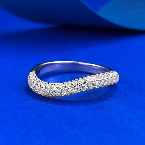 925 Sterling Silver Wave Ring For Women Luxurious Pavé Rhinestone Line Ring Minimalist Fashion Finger Ring Jewelry Gift
