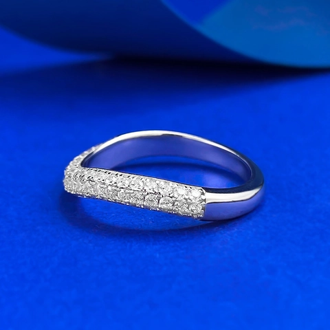 925 Sterling Silver Wave Ring For Women Luxurious Pavé Rhinestone Line Ring Minimalist Fashion Finger Ring Jewelry Gift
