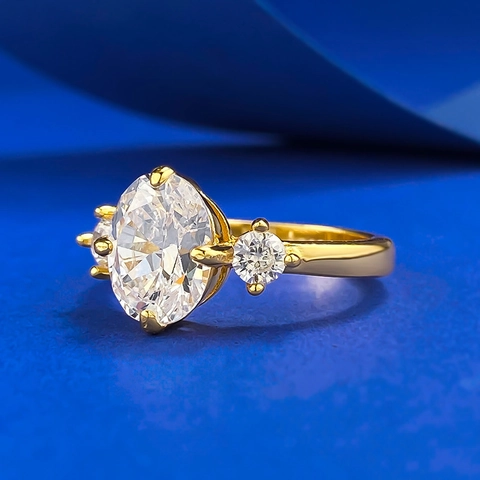 S925 Sterlingsilber Vergoldeter Ovaler Drei-Stein-Ring Mit Strass Eleganter Modeschmuck Hochzeit Verlobungsgeschenk Für Damen