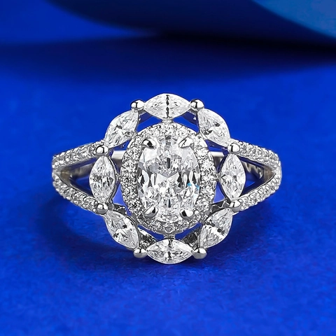 Lussuoso Anello Cluster Ovale in Argento Sterling 925 per Donna Elegante Anello a Fascia Geometrico con Strass Gioielli da Sposa