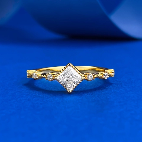 925 Sterlingsilber Vergoldet Prinzess-Schliff Quadratisch Strass Ring Für Damen Minimalistisch Sternenstrahl Seil Band Ring