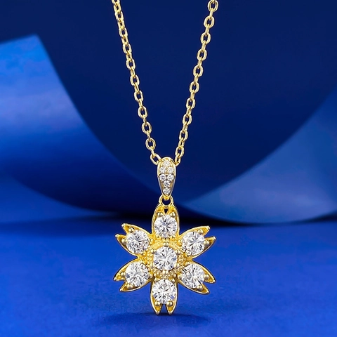 Collana con Ciondolo a Forma di Margherita in Argento Sterling 925 Placcato Oro Strass Intarsiato Gioielli Moda Donna Regalo