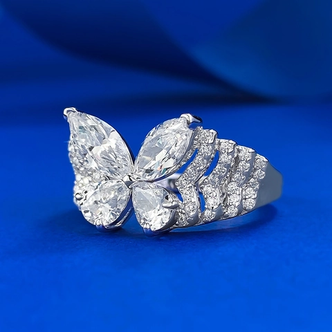 Luxury 925 Sterling Silver Butterfly Ring For Women Sparkling Rhinestone Pave Inlaid Fashion Finger Ring Anniversary Jewelry Gift