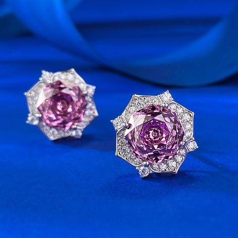 Orecchini a Bottone in Argento Sterling 925 con Pietra Viola Millennium Cut Halo Floreale Strass Orecchini per Donna Gioielli