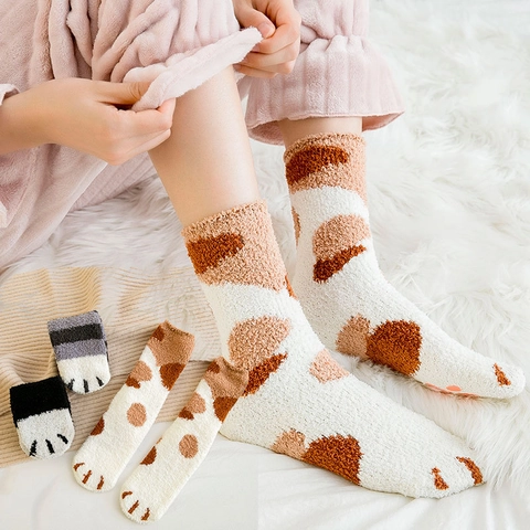 Süße Katzenpfoten-Schlafsocken Für Damen Winter Warm Rutschfest Polyester Hausbodensocken Cartoon-Muster Weiche Bettsocken