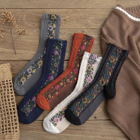 Vintage Cotton Cable Knit Crew Socks For Women Floral Jacquard Mori Style Thickened Mid Calf Socks Autumn Winter Casual Long Socks