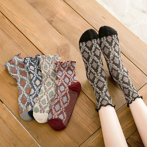 Women Vintage Argyle Cotton Crew Socks Japanese Style Ruffle Cuff Jacquard Pattern Mid Tube Socks For Autumn Winter