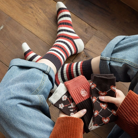 Calcetines de Algodón Vintage a Media Pierna para Mujer Transpirables Cálidos Retro Estampado Floral Corazón Rayas Casual Punto Suave