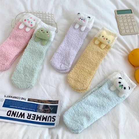 Chaussettes en Polaire de Corail pour Femmes avec Animaux 3D Mignons Épaisses et Chaudes Mi-Mollet pour le Sommeil