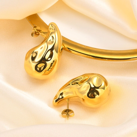 Minimalist Irregular Hammered Water Drop Stud Earrings For Women 18K Gold Plated Stainless Steel Teardrop Earrings Jewelry