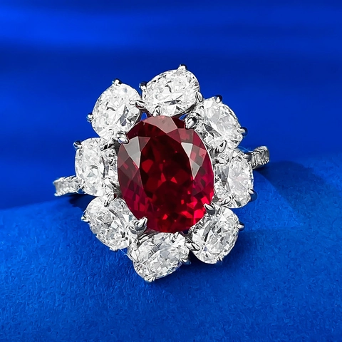 Anello in Argento Sterling S925 Con Pietra Preziosa Ovale Rosso Sangue di Piccione per Donna Gioielli per Feste Con Fiori di Strass di Lusso