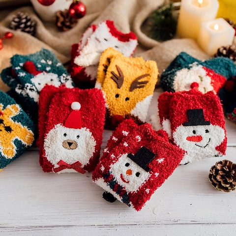 Women Christmas Coral Fleece Socks Thick Warm Plush Home Floor Socks With 3D Cartoon Santa Reindeer Snowman Jacquard Gift