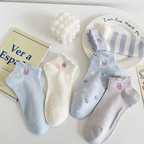 Women's Combed Cotton Ankle Socks Breathable Cute Cartoon Smile Face Embroidery Letter Printed College Style Striped Socks
