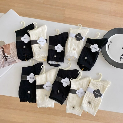 Chaussettes Slouch en Maille de Nylon Doux pour Femmes Avec Bordure Laitue Décor Étoile Cœur en Alliage Respirantes Ultra Fines