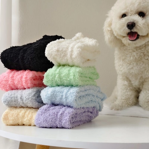 Calze da Notte da Donna in Pile Corallo Ispessito Lunghezza Media Trecce Calde Peluche Calze da Pavimento Casa Morbide Soffici