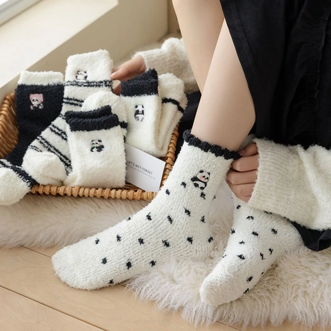 Dames Cartoon Panda Geborduurde Koraal Fleece Sokken Winter Dik Warm Fuzzy Slaapsokken Gestreepte Stippen Thuis Vloer Kousen