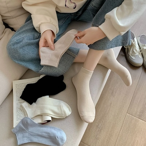 Fantasmini da Donna in Fibra di Bamboo Minimalisti a Costine Tinta Unita Traspiranti Taglio Basso Calzini Casual Estate