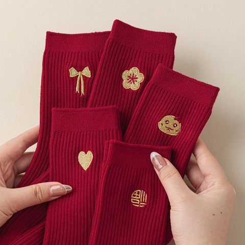 Calze a Tubo Medio in Cotone Rosso Festivo da Donna Ricamo Dorato Maglia a Coste Autunno Inverno Caldo Calze Casual
