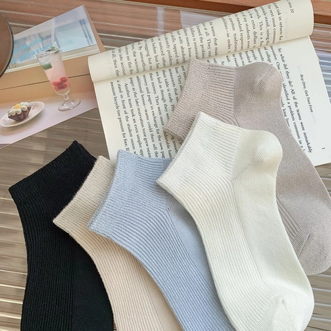Fantasmini da Donna in Fibra di Bamboo Minimalisti a Costine Tinta Unita Traspiranti Taglio Basso Calzini Casual Estate