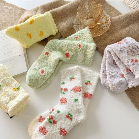 Calze Donna Inverno Caldo Pile Corallo Metà Polpaccio Ispessite Peluche Jacquard Motivo Frutta Fiori Casa Letto Calzini