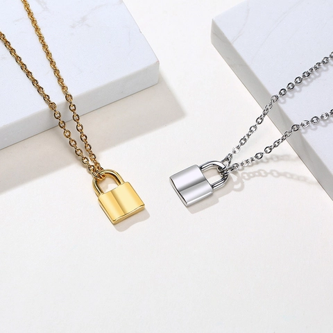 Minimalist Stainless Steel Padlock Pendant Necklace For Women Hiphop Punk Lock Charm Jewelry With Extension Chain Gift